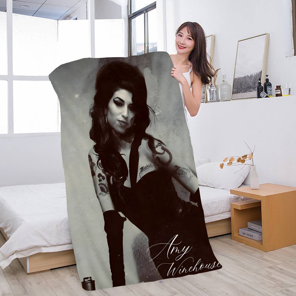 Famous Music Singer Amy Winehouse Beach Swimming Towel Soft Absorbent Washcloth Children's Gifts for Kids Travel Camping Gym