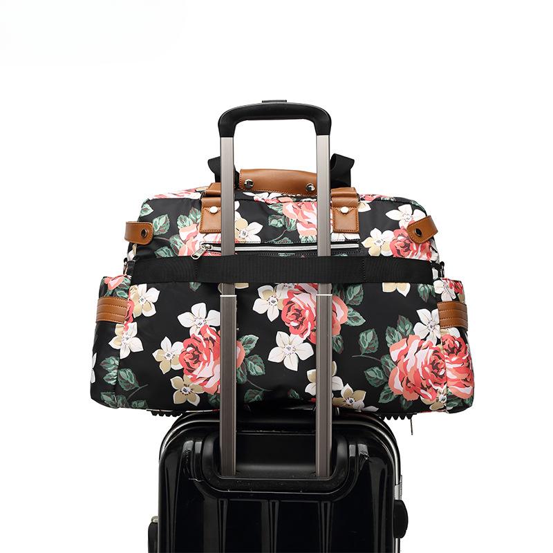 Duffle Bag Short Distance Portable Printed Travel Bag Large Capacity Travel Bag Storage Waterproof Polyester Duffel Bag for Men and Women