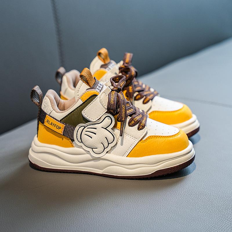 

Boys and girls board shoes children 2025 new leather white shoes Korean version soft sole versatile children s sports shoes explosion 27