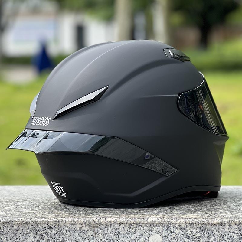 Matte Black Color Helmet Men and Women Motorcycle Helmet Casco Winter Season ECE Approved Unisex Full Face Helmet