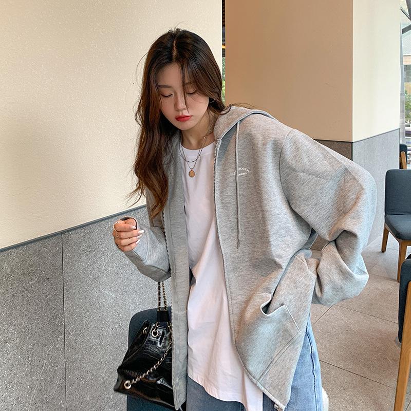 Lazy wind light gray sweater jacket women's loose oversize Han Fan zipper cardigan early autumn 2026 new models