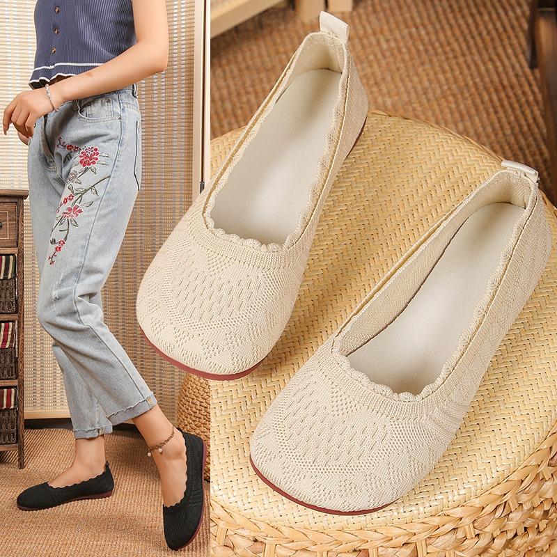 Soft-soled Single Shoes Women's Spring and Summer New Fly-woven Breathable Flat-soled Women's Work Shoes Black Comfortable Mother Shoes