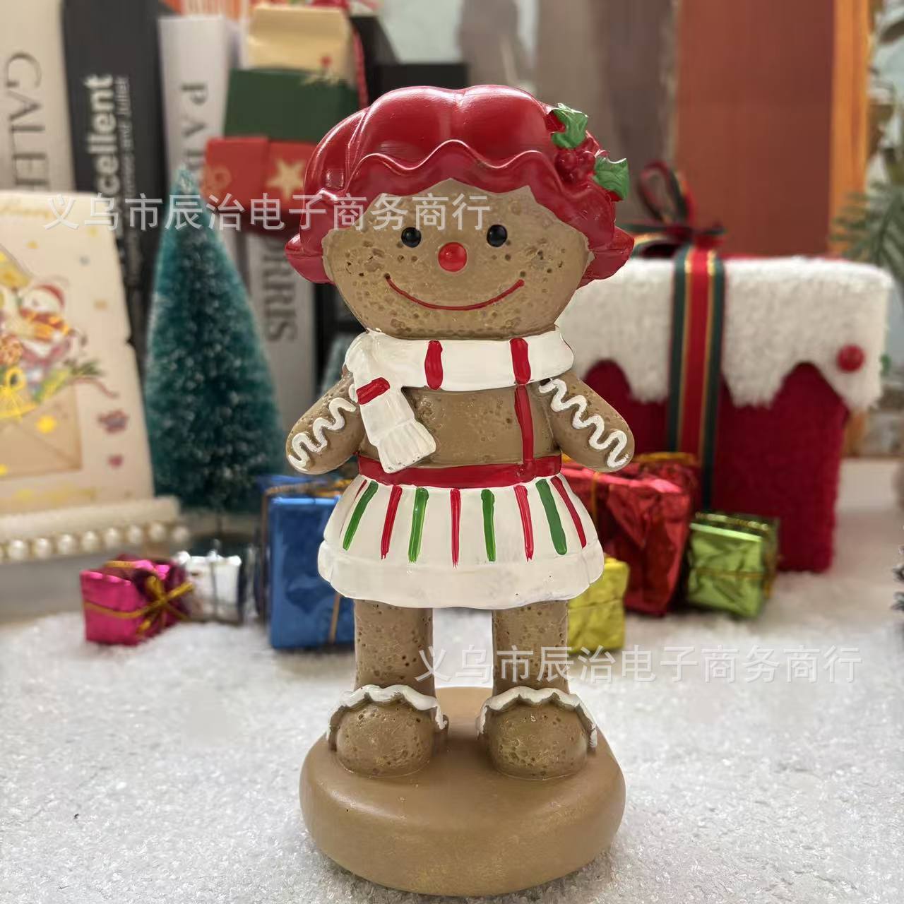 

New Christmas Decoration Resin Statue Ornament Gingerbread Man Girl Home Tabletop Party Decoration Ornament