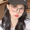 1pcs Classic Retro Fashion Women's Glasses Suitable for Lightweight and Durable Driving and Travel