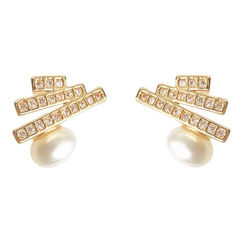 14K Gold Plated Freshwater Pearl and Zircon Christmas Tree Stud Earrings for Women