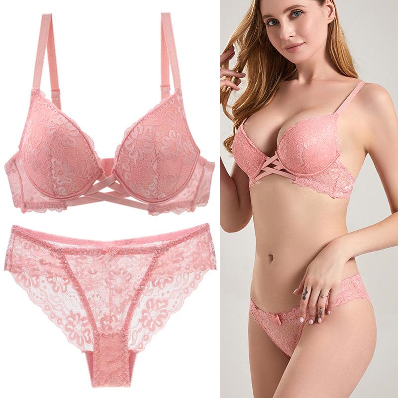 European and American Plus Size Lace Sexy Bra Set Ladies Fashion Gathering Underwear Skin-friendly Breathable Underwear