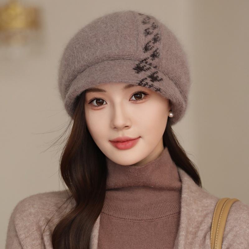 Autumn and Winter Temperament Elegant Mother Hat Women Versatile Middle-aged Elderly Knitted Wool Hat Windproof Ear Protection Beret