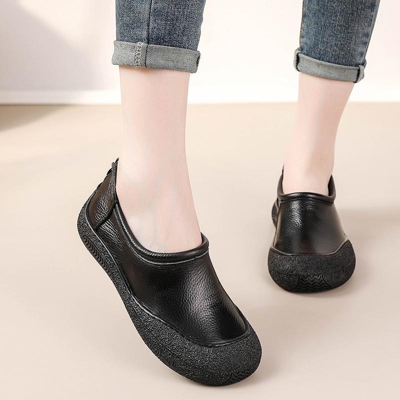 Autumn new first-layer cowhide round head foot cover leather soft-soled single shoes casual women's shoes middle-aged mother shoes