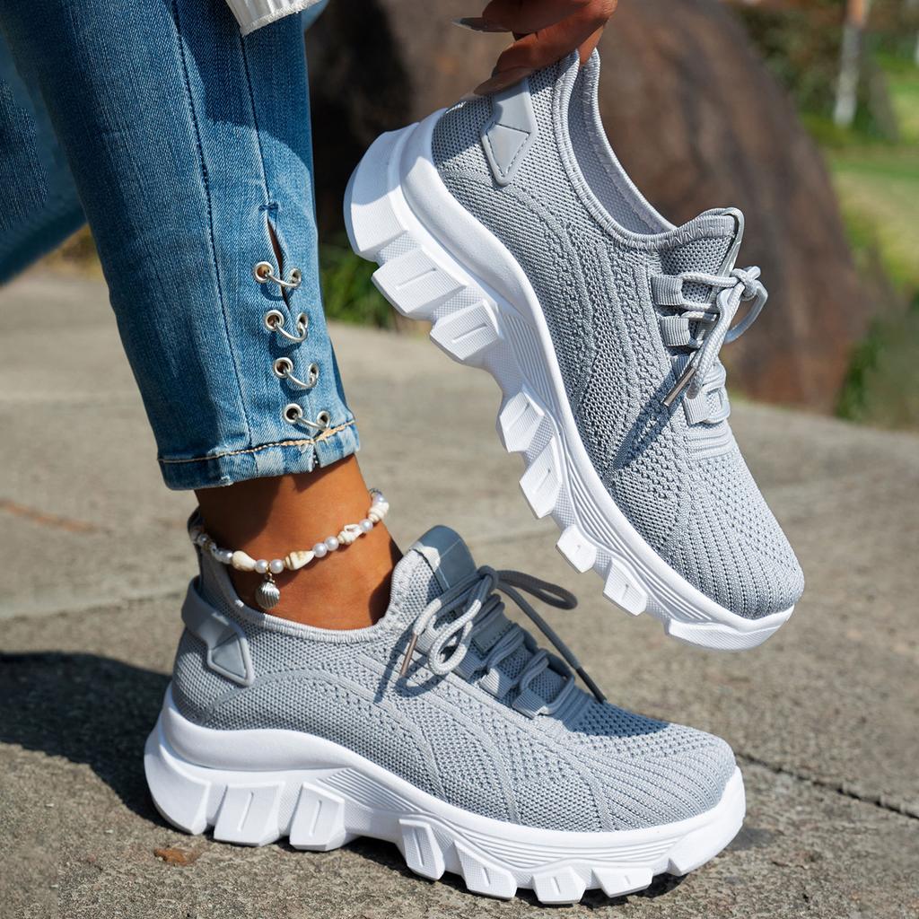 Women's Sports Shoes Hollow Sandals Mesh Casual Shoes Women's Shoes Comfortable Outdoor Sports Shoes Running Shoes