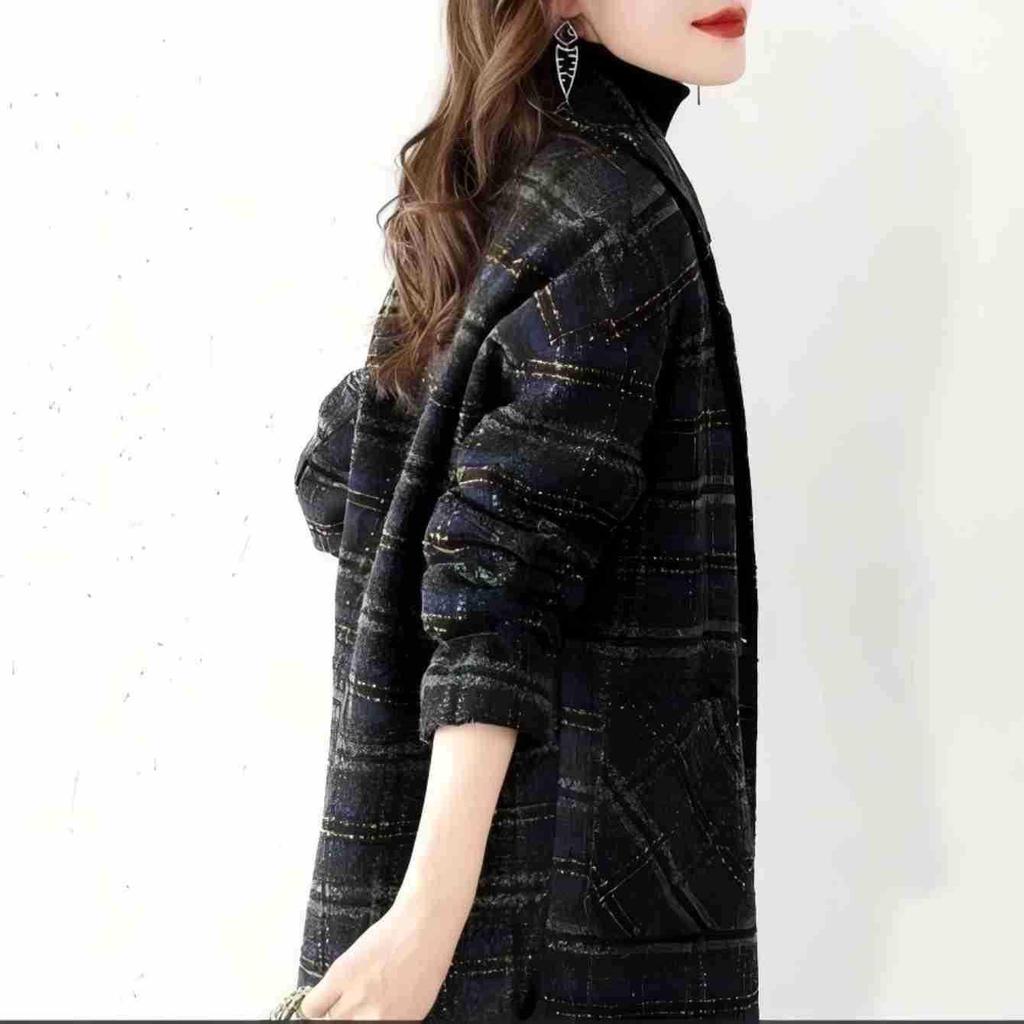 2025 Women's Mid-Length Plaid Wool Coat - Retro Loose Fit for Autumn/Winter