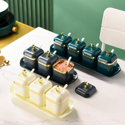 Kruiden en specerijen opbergen