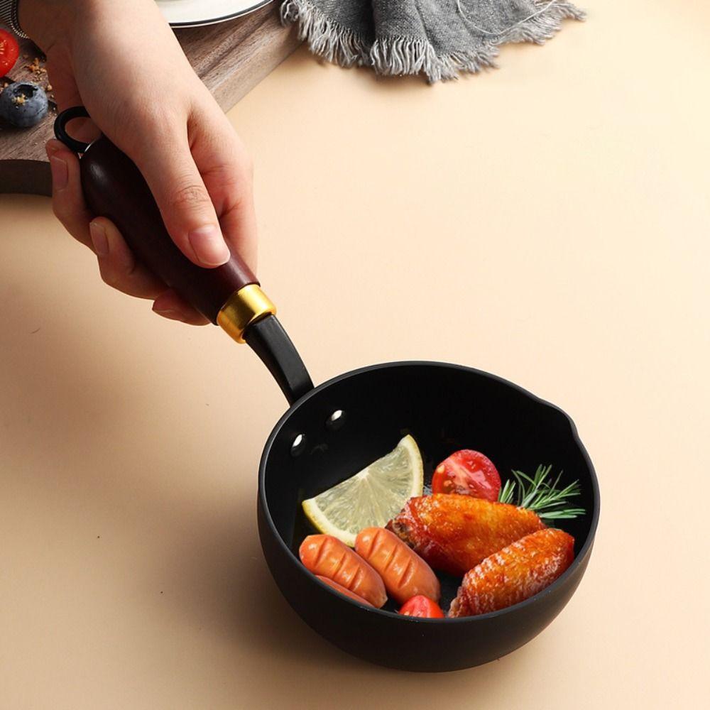 Uncoated Oil Splashing Pot Wooden Handle Omelette Pan Universal Butter Melting Pot  Stove