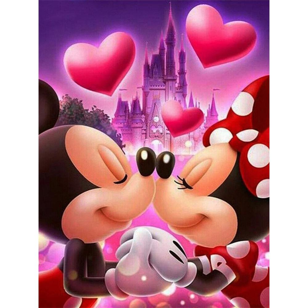 

Disney Cartoon Diamond Painting: Mickey and Minnies Romantic Kiss Theme Illustration, 5D DIY Art Cross Stitch Kit Mosaic Embroidery Home Decor Gift Round 20x30cm