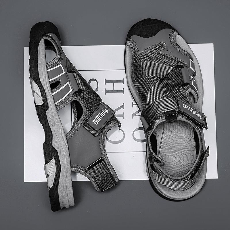 Fashion Summer Fashion Men Sandals Men Flat Heel Casual Comfortable High Quality Beach Shoes Men Business Office Sandals