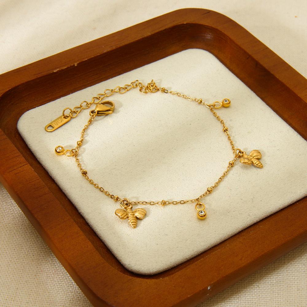 European and American personalized round zircon bee fringed chain plated with 18K gold stainless steel bracelet light luxury versatile hand jewelry