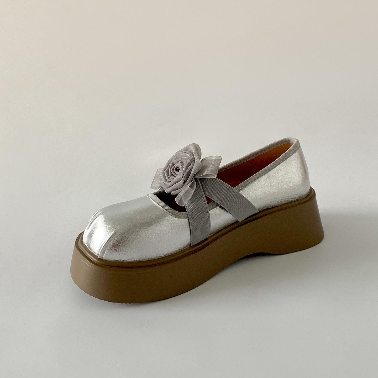 

Silver French round head platform small leather shoes women s 2025 new summer skirt versatile height increase Mary Jane single shoes 39 серебряный