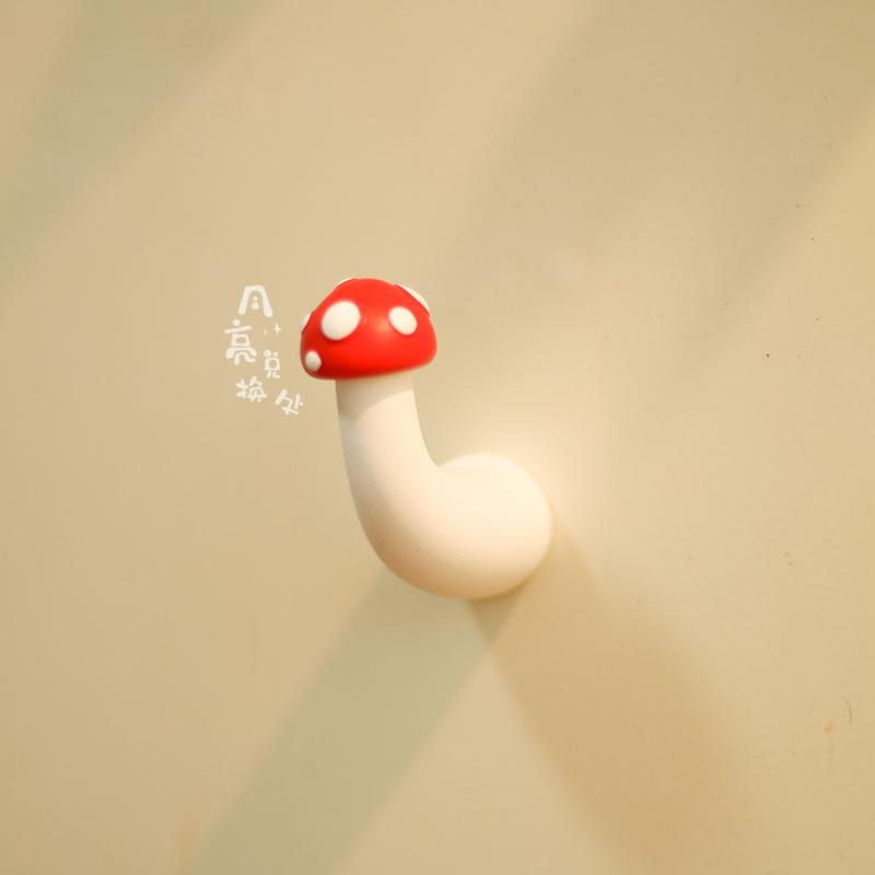 Red Mushroom Refrigerator Magnets Magnetic Stickers Wenchuang Products Interesting Creative Magnets Magnetic hook clothes rack
