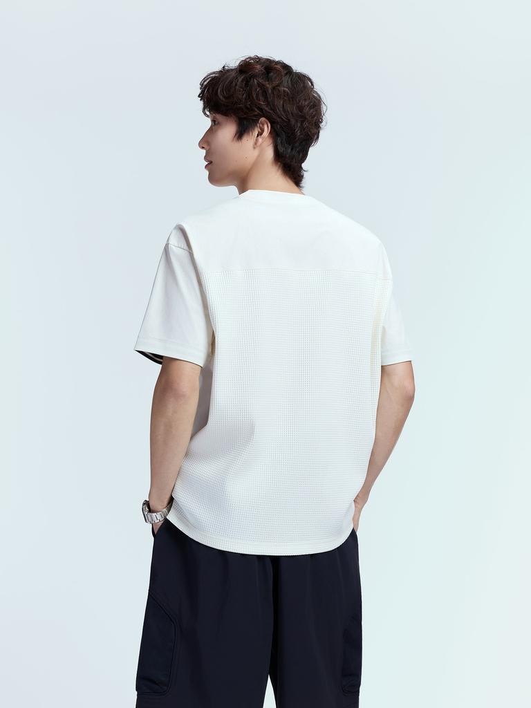 New Balance T-Shirts Men's Sea Salt White Crew Neck