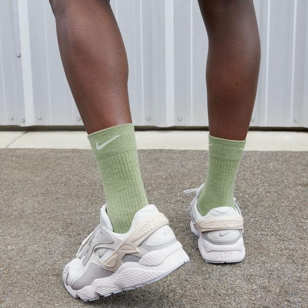 

Nike Air Huarache Runner, DZ3306-1020100154
