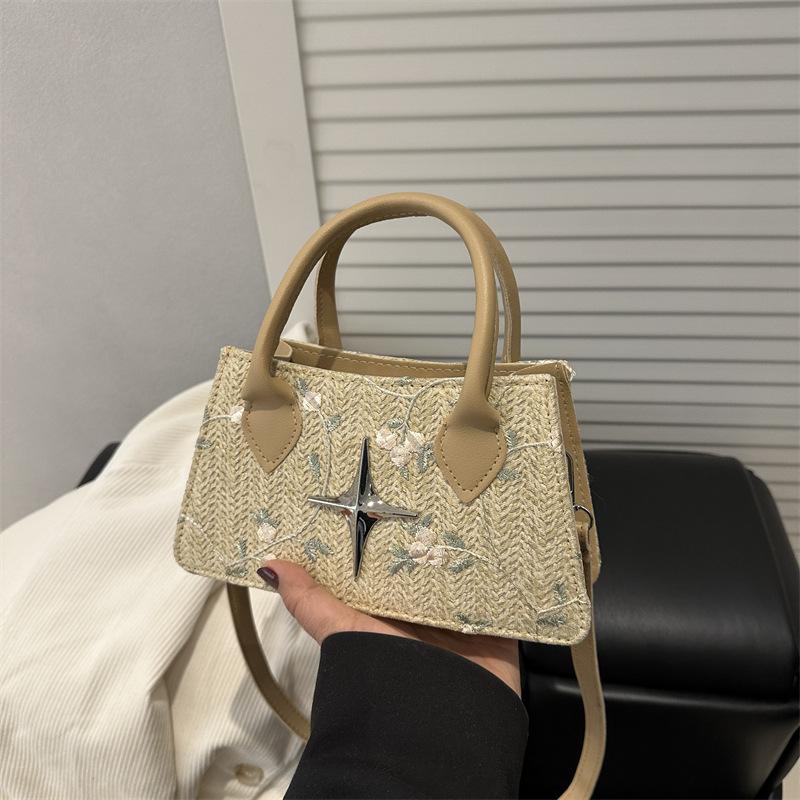 

Summer Weaving Fashion Bag Women s 2025 Straw New Portable Small Square Bag Popular Shoulder Messenger Bag Versatile Trend хаки