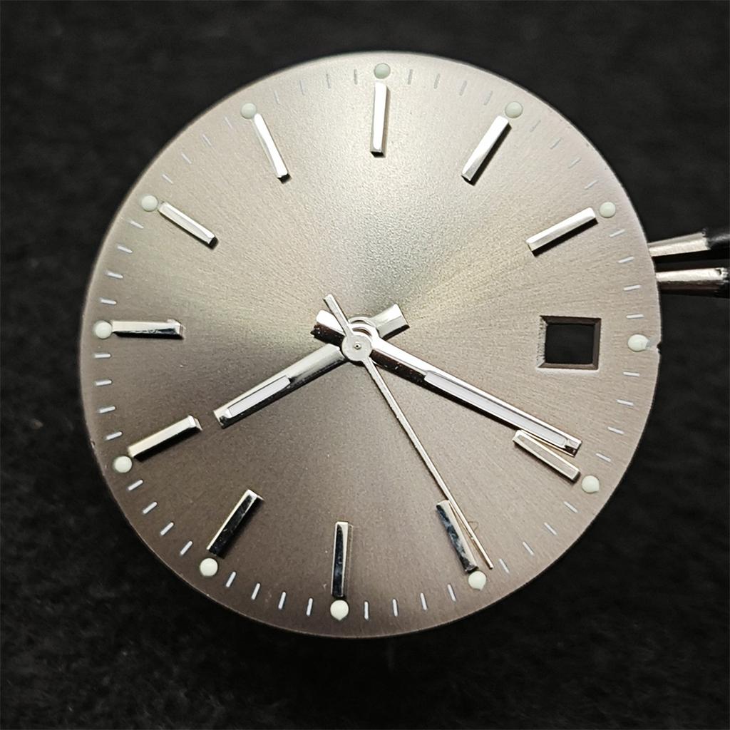 Tarcza zegarka 29mm + Zestaw wskazówek Log Tarcza Zielona Luminescencyjna Tarcze zegarków Zmodyfikowane Akcesoria do Mechanizmu 8215/ 8200/ 2813