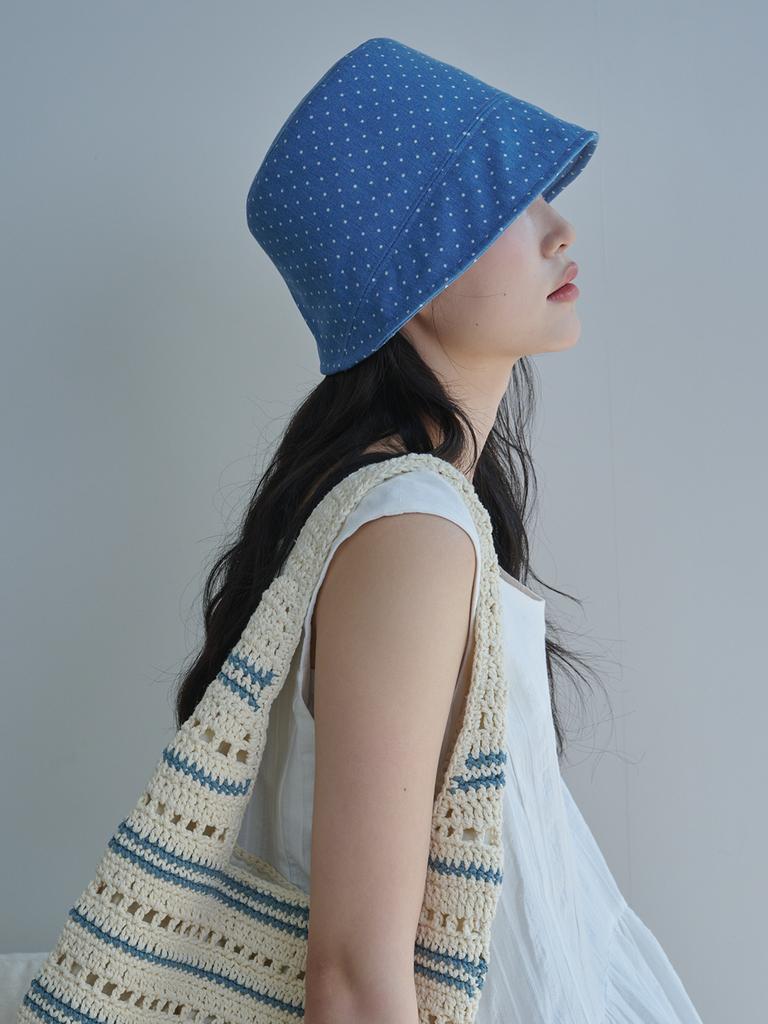 Olinkeompeulliteu Dot Denim Moon Bucket Hat