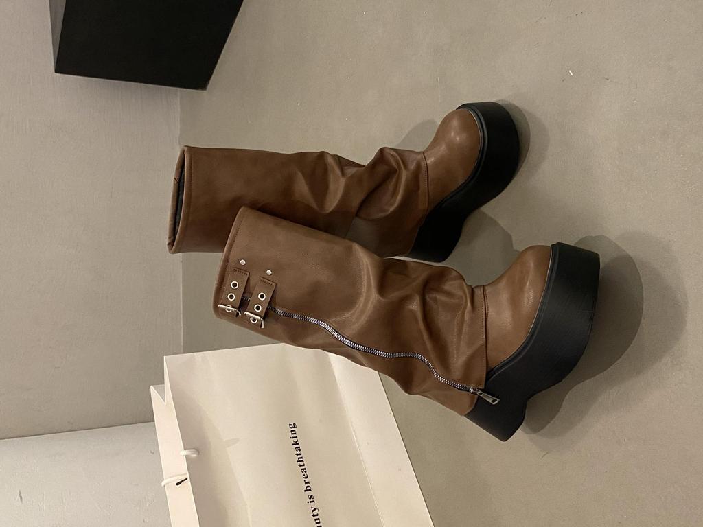 Thick-soled Martin Boots for Women's 2025 Autumn and Winter New British Style Round Head Short Boots for Small People with High Folds and Trouse