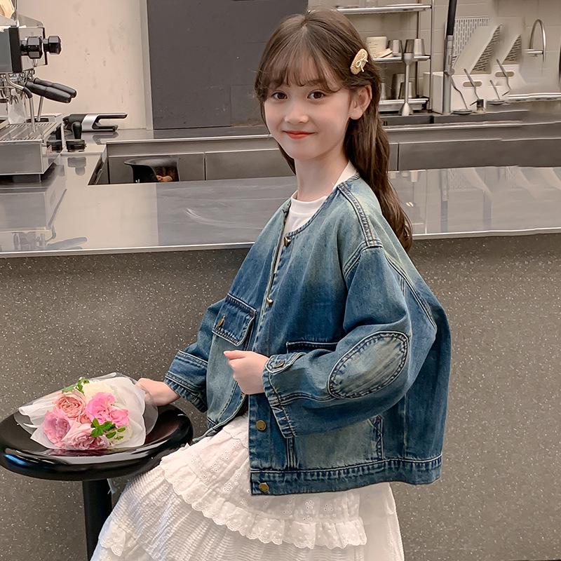 2025 Stylish Girls' Denim Jacket: Spring & Fall Fashion