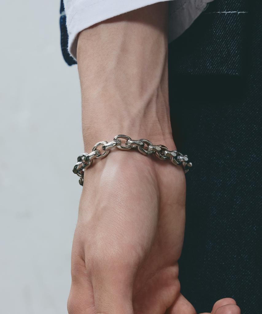 Maz Steel Heavy Bold Cutting Chain Bracelet