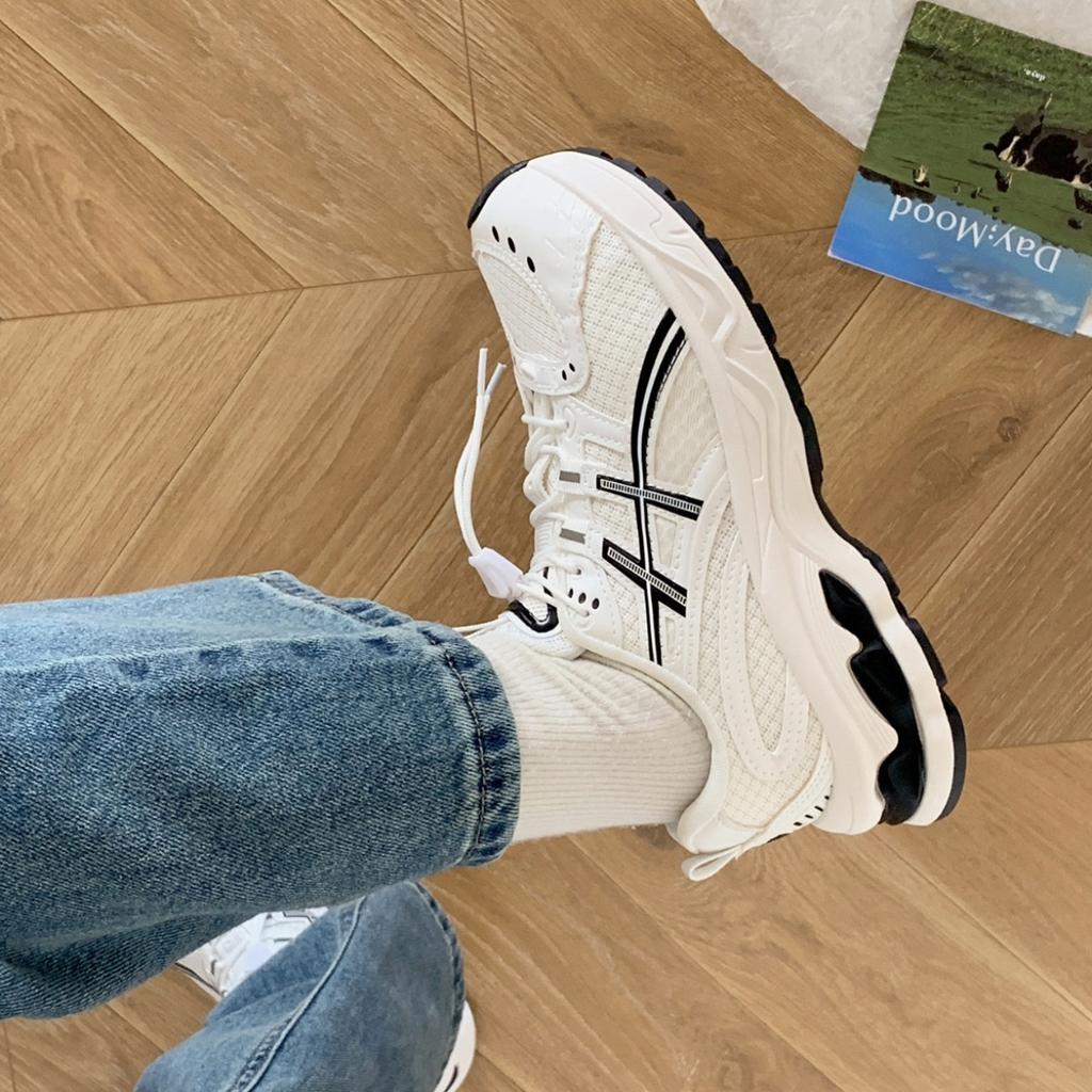 Queen Fan Retro Versatile Platform Dad Shoes Women's Summer 2025 New Heightening Soft-soled Casual Sports Shoes