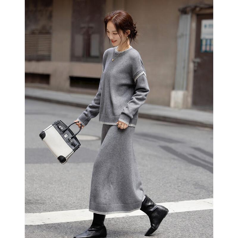 Demana Women's Colorblock Knit Two-Piece Set