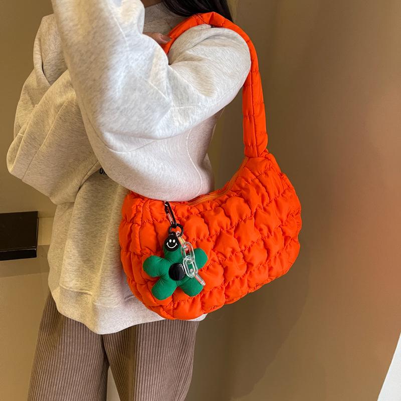 Korean Dongdaemun Women's Fashion Casual Cloud Pleated Shoulder Bag