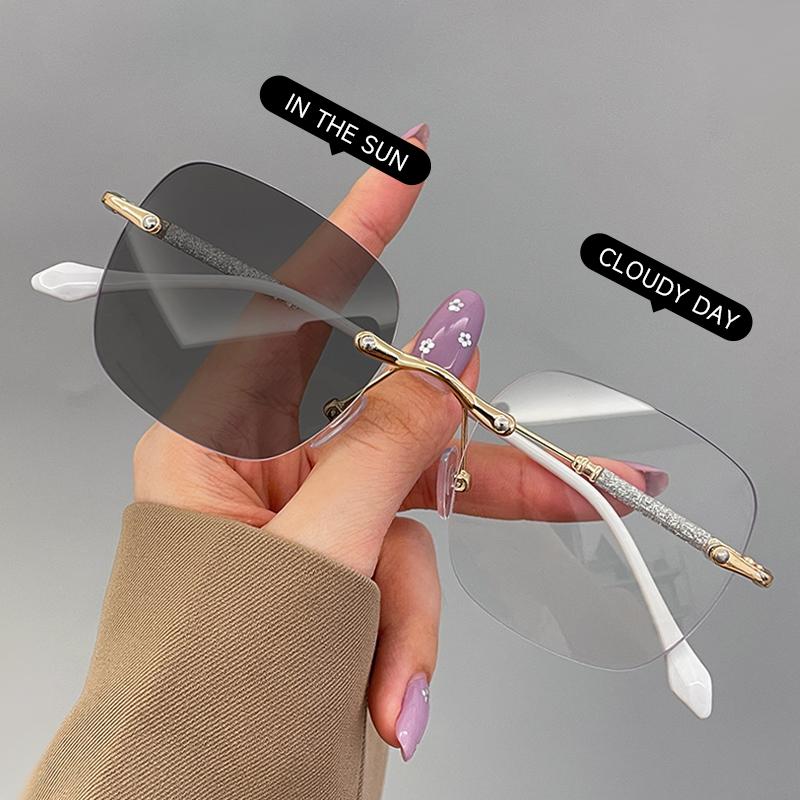 Large Square Frameless Photochromic Sunglasses Trendy Transition Lenses Unisex Shades Fashion Accessories For Women Men