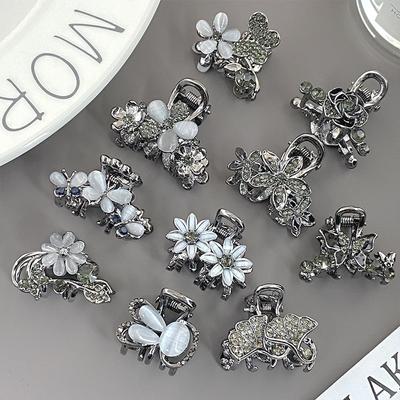 Künstlicher Opal Haarspangen Blume Schwarz Haarkrabbe für Mädchen und Frauen Kleine Haarspangen Mini Kopfschmuck Schmetterling Legierungsklammern