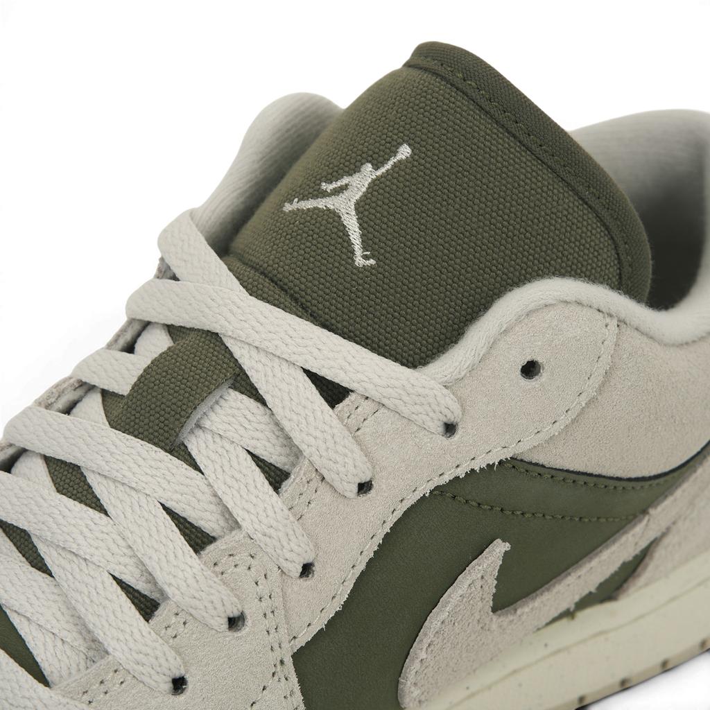 Air Jordan 1 Low Medium Olive Unisex-Sneaker Grün Sail Light-Orewood-Brown HV4089-201