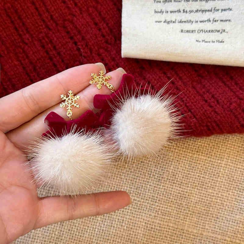 Silver Needle Red Snowflake Bow Pompon Stud Earrings - Retro & Luxurious, Ideal for Autumn/Winter