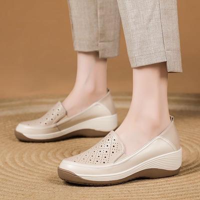 Thick-soled Women's Shoes, Super Soft, Middle-aged and Elderly Shoes, Soft Leather, Soft-soled Hollow Mother Shoes Single Shoes