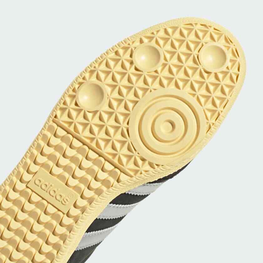 IE8128 Adidas Originals Samba OG Core Black Matte Silver Almost Yellow (Women's)