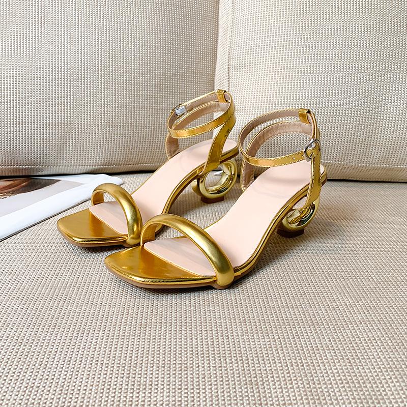 2026 Summer Mid-Heel Sandals: Versatile Single Strap Fashion for Women in Europe & America