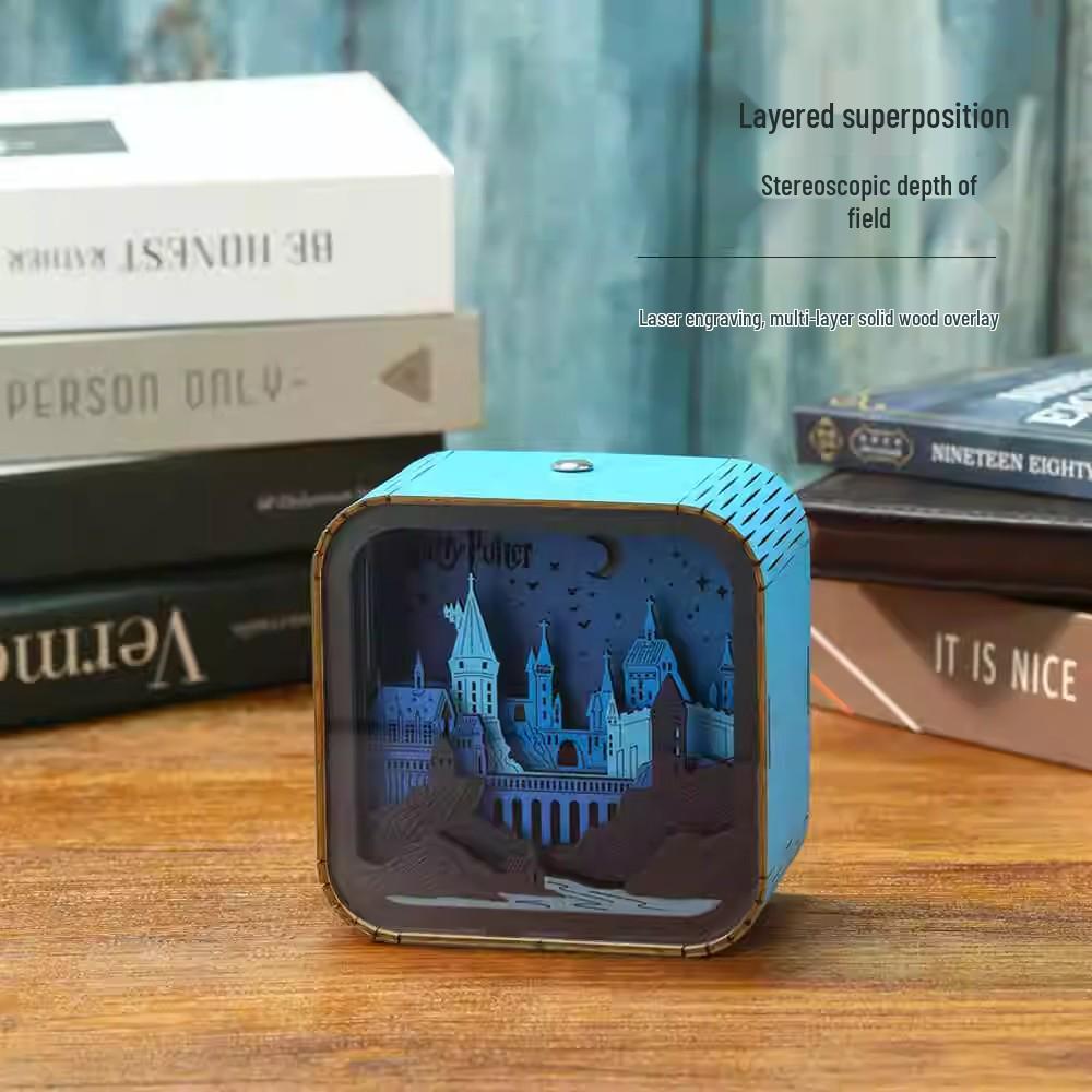 Luminária de Noite em Madeira Esculpida Harry Potter Hogwarts – Presente Criativo de Aniversário e Ornamento de Mesa para Crianças
