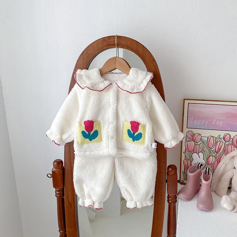 

Пижама для младенцев осень-зима плюс утолщенный бархат для маленьких девочек домашний теплый в западном стиле принцесса мягкий пижамный комплект 73 бежевый