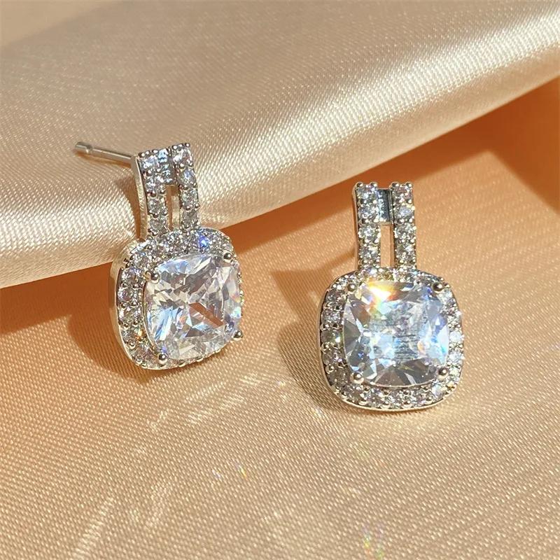 2024 New Luxury Princess Zinc Alloy Color Korean Earrings for Women Anniversary Gift Zircon Wholesale E6872