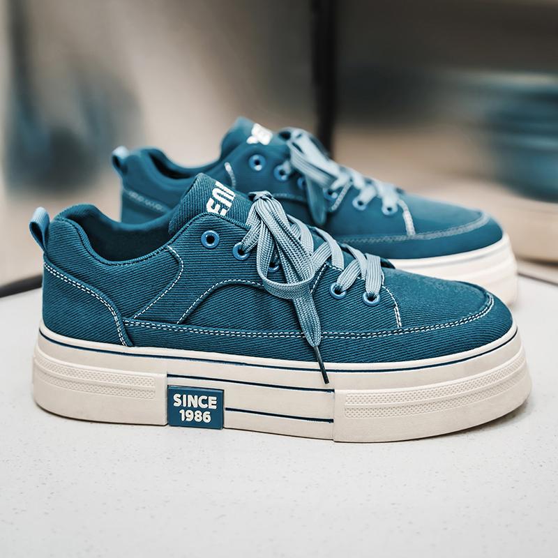 Thick Soled Invisible 10cm Canvas Shoes for Men's Autumn New Breathable Sports and Leisure Versatile Board   Shoes for Men