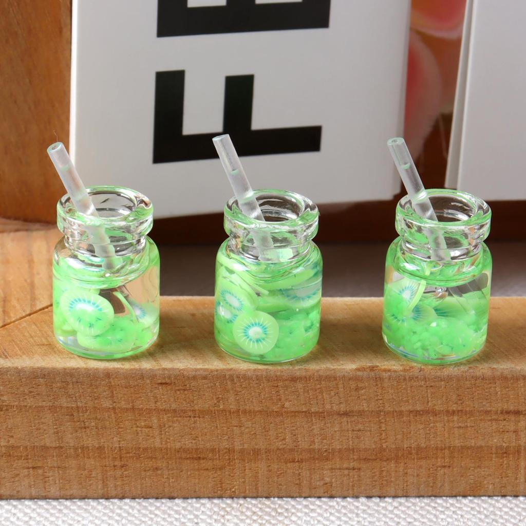 Ręcznie robione miniatury jedzenia i napojów do domku dla lalek: Ciasto, Sok, Talerze