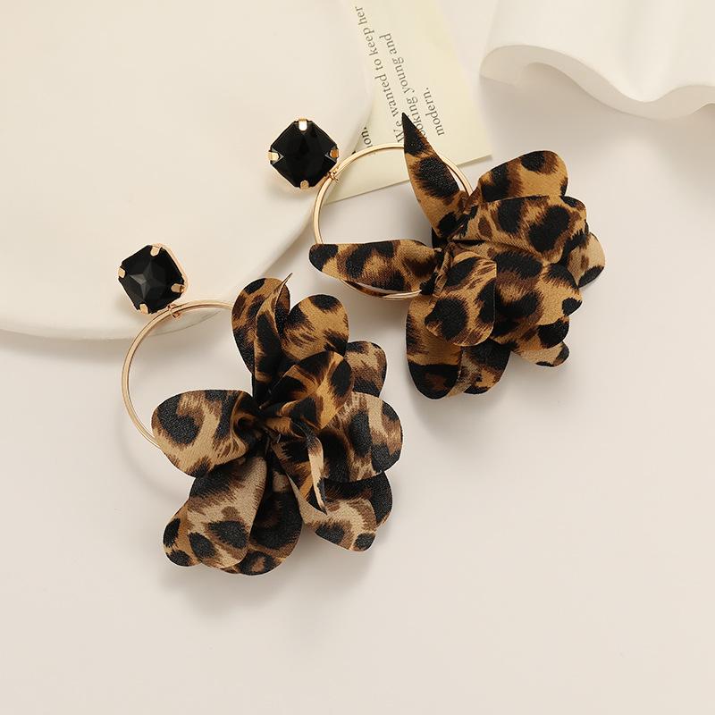 Exaggerated Leopard Print Fabric Large Circle Earrings Square Imitation Gemstone Inlaid Earrings