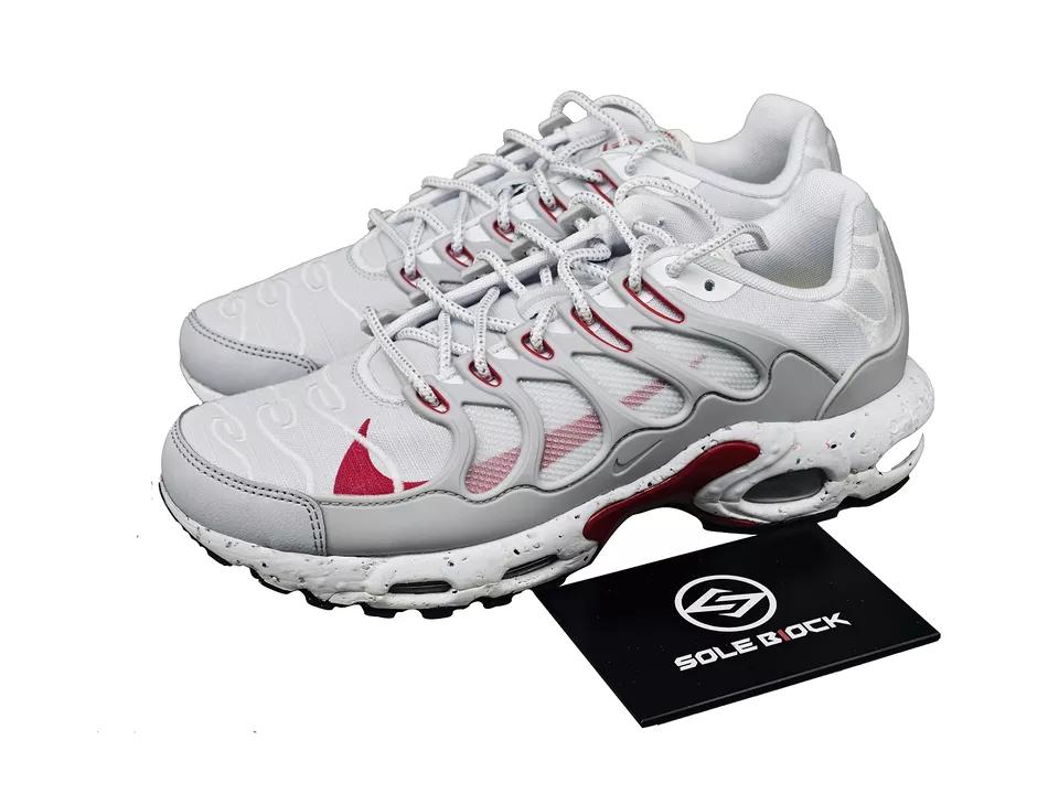 

Nike Air Max Terrascape Plus Low Pure Platinum Gym Red DV7513-001 Men s Sizes EU 40.5 красный