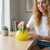 Stressabbau-Bälle - Dehnbare Frucht-Stressabbau-Bälle, Geeignet für Erwachsene und Partygeschenke. Diese weichen, gelben Bananenteigbällchen