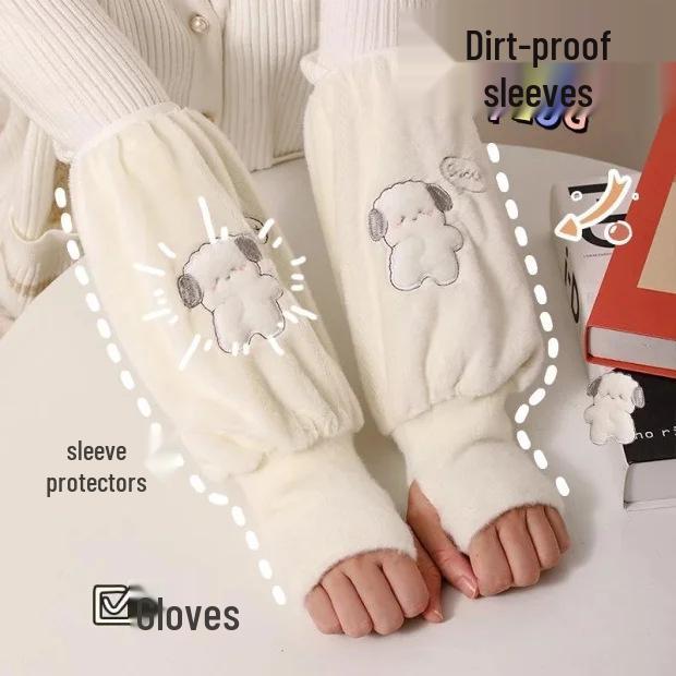 Newcomer Special: 5 Yuan Off - Thick Warm Student Oversleeves for Autumn/Winter, Anti-Stain and Durable.