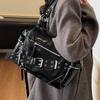 Korean niche design premium feeling Spice girl locomotive armpit bag large capacity rivet retro commuter shoulder messenger bag