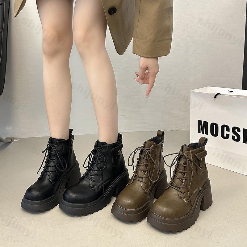 Women's Ankle Boots New Autumn 2026 Retro British Platform Short Boots Height Increase Fashion Retro Leather Botas Para Mujer